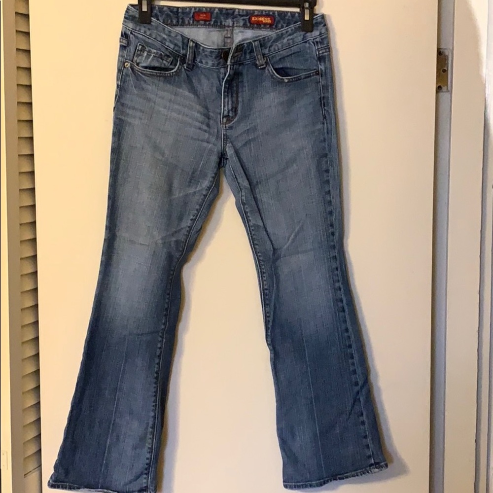 Express Mia boot leg jeans size 8S- super comfy!